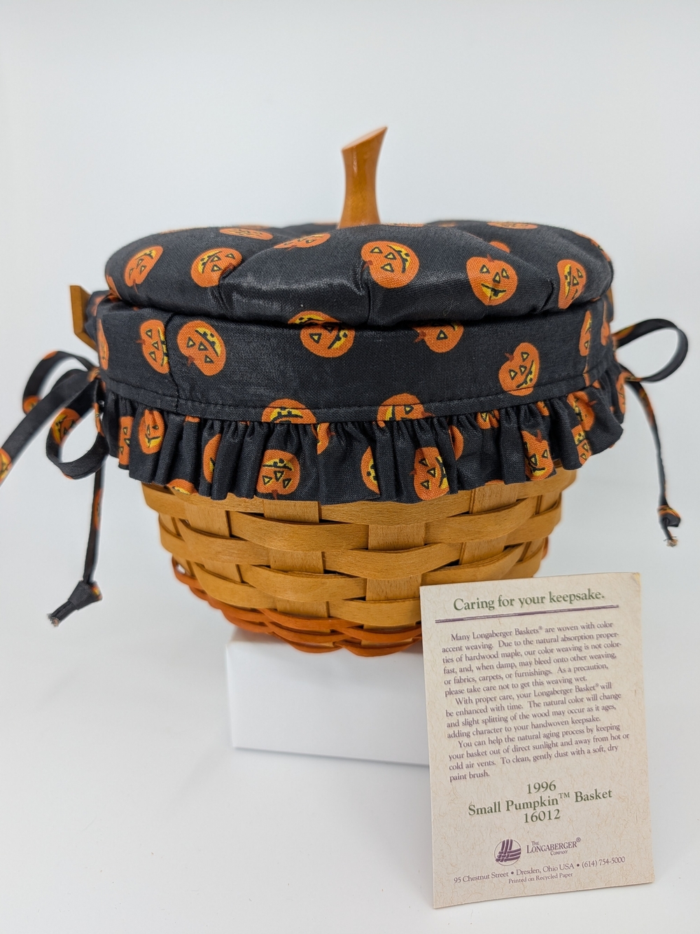 Longaberger Small Pumpkin Basket/Stem Lid/Protector/Jack-O'-Lantern Liner, 16012